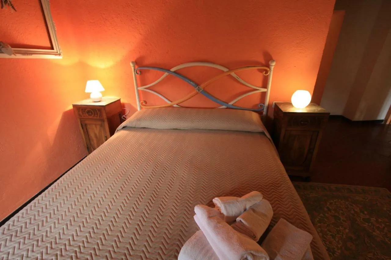 Borgo Di Codeglia - Country Rooms Riccò del Golfo di Spezia Bed & Breakfast